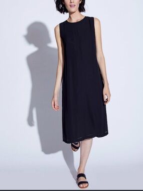 Noel Asmar Sleeveless Black Midi Shift Dress